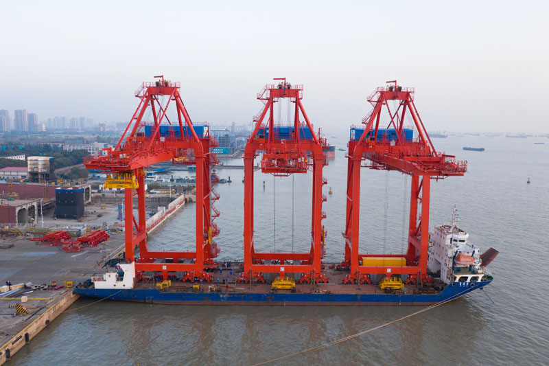 O que é um guindaste Panamax?